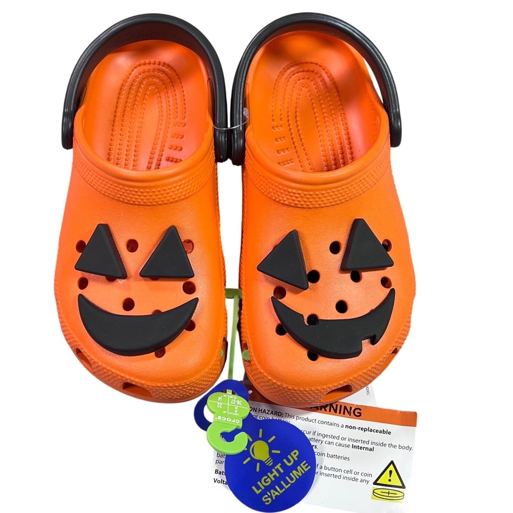 Crocs Kids Halloween Jack-O-Lantern Clogs Orange Glow In The Dark Light up J4